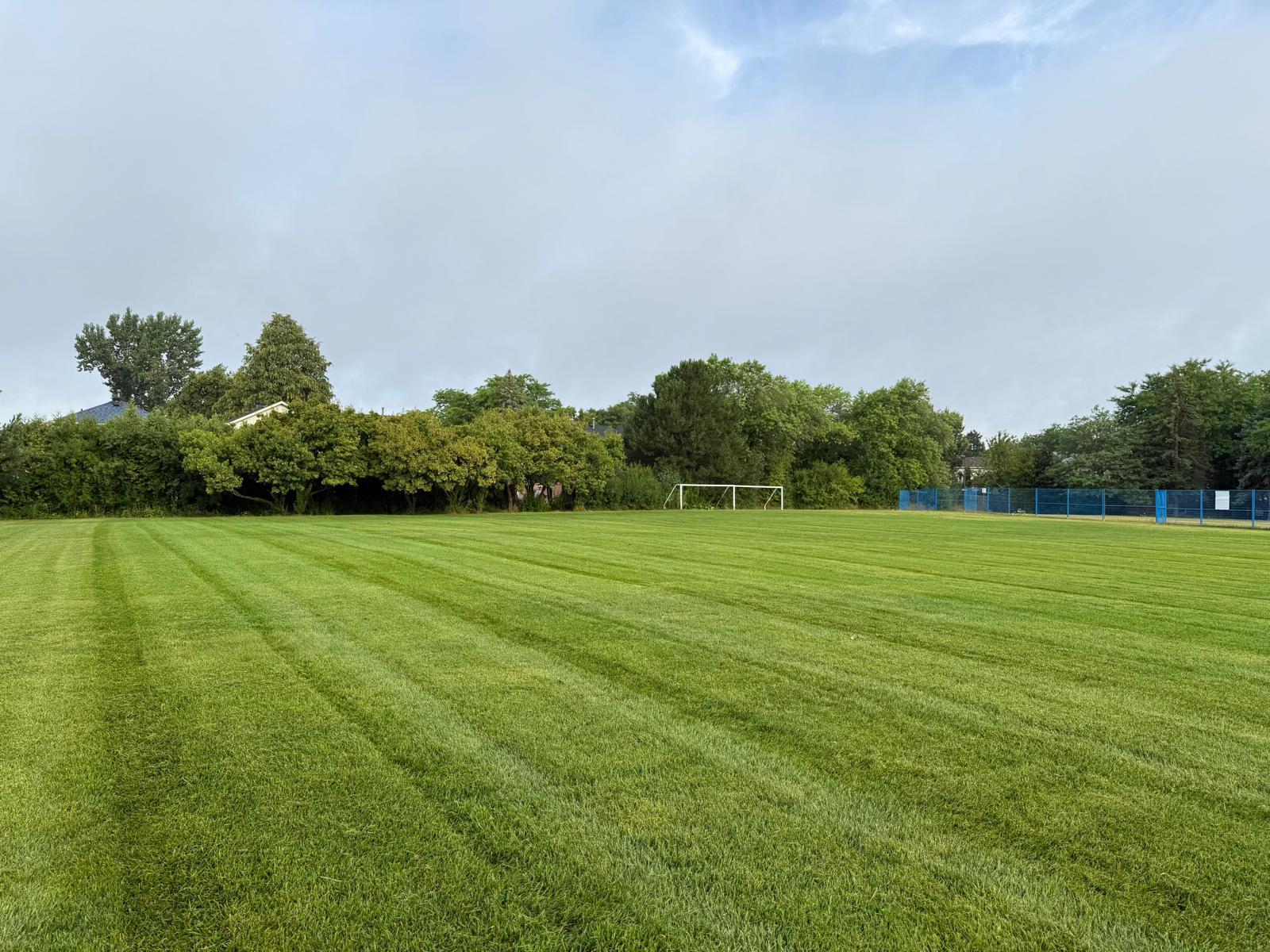 Fresh striped lawn by KCL Landscaping